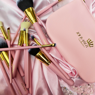 Full Collection Of 15 Piece Luxury Makeup Brushes With Free pink Makeup bag